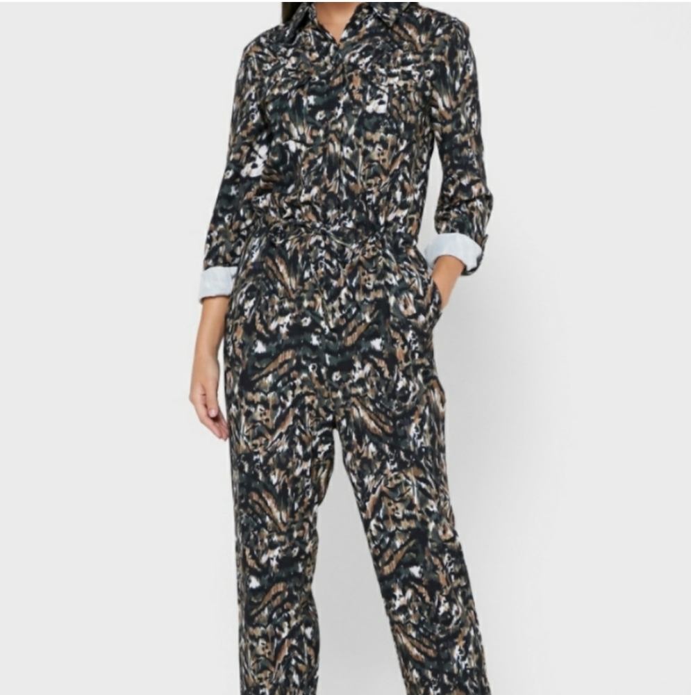 Ted Baker Camouflage like print Jumpsuit. TB Size 0 US size 0/2